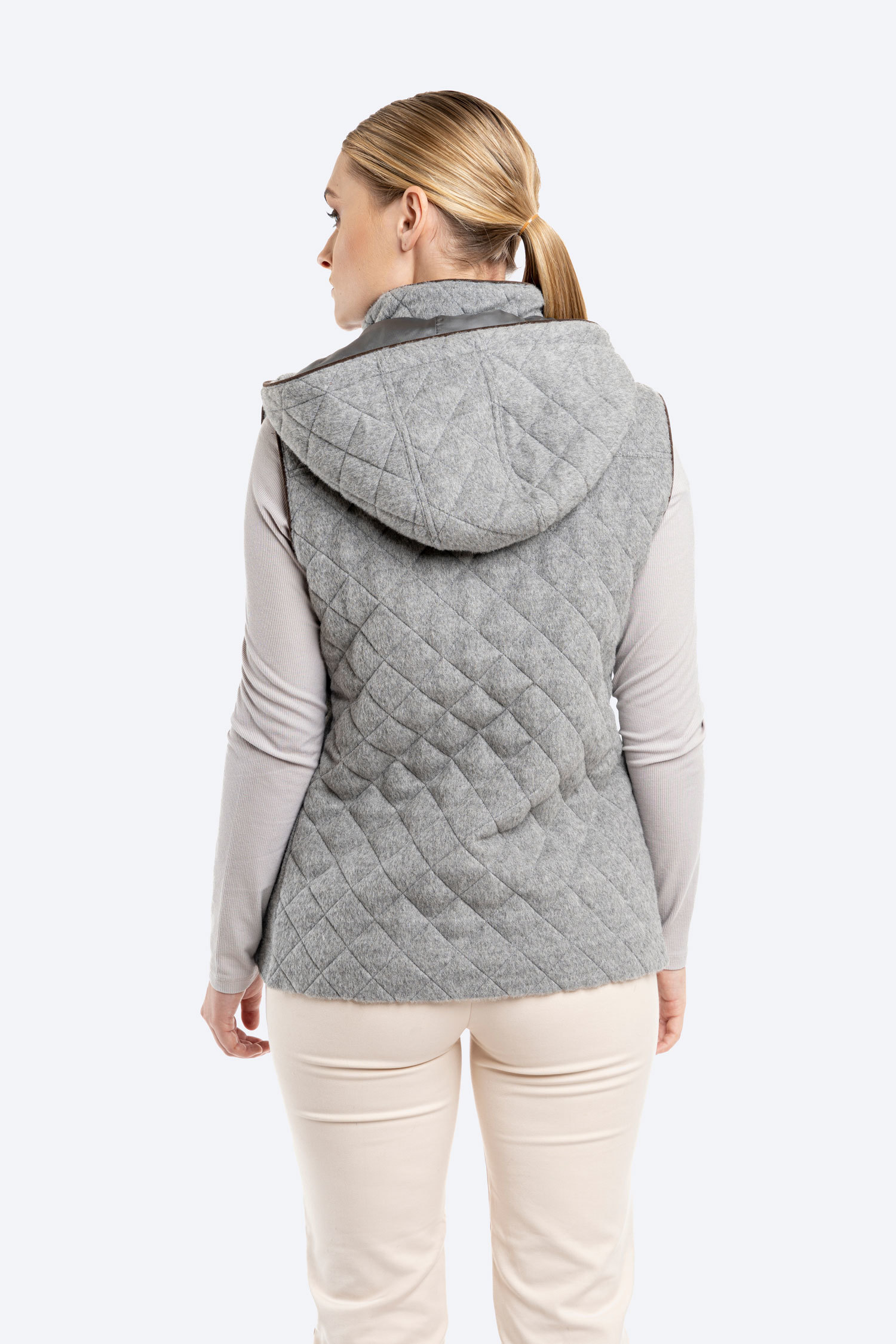 Ladies Quilted Vest - Silver - 2