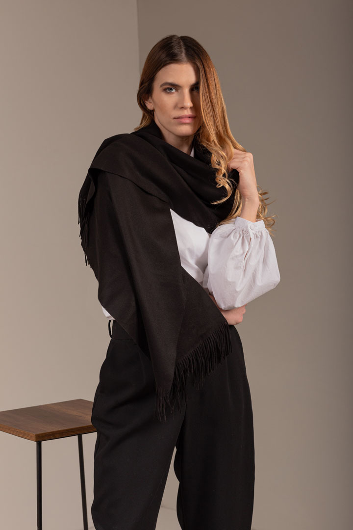 BERNA 100% VICUNA SHAWL - BLACK - 2