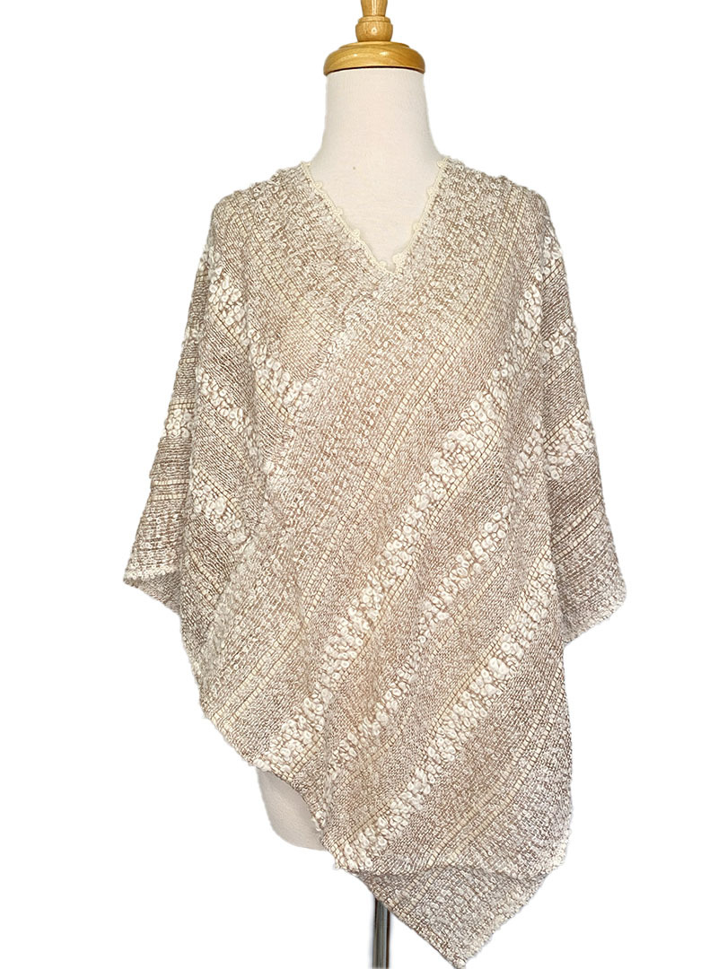 NEW - Poncho Ines Naturals - 2