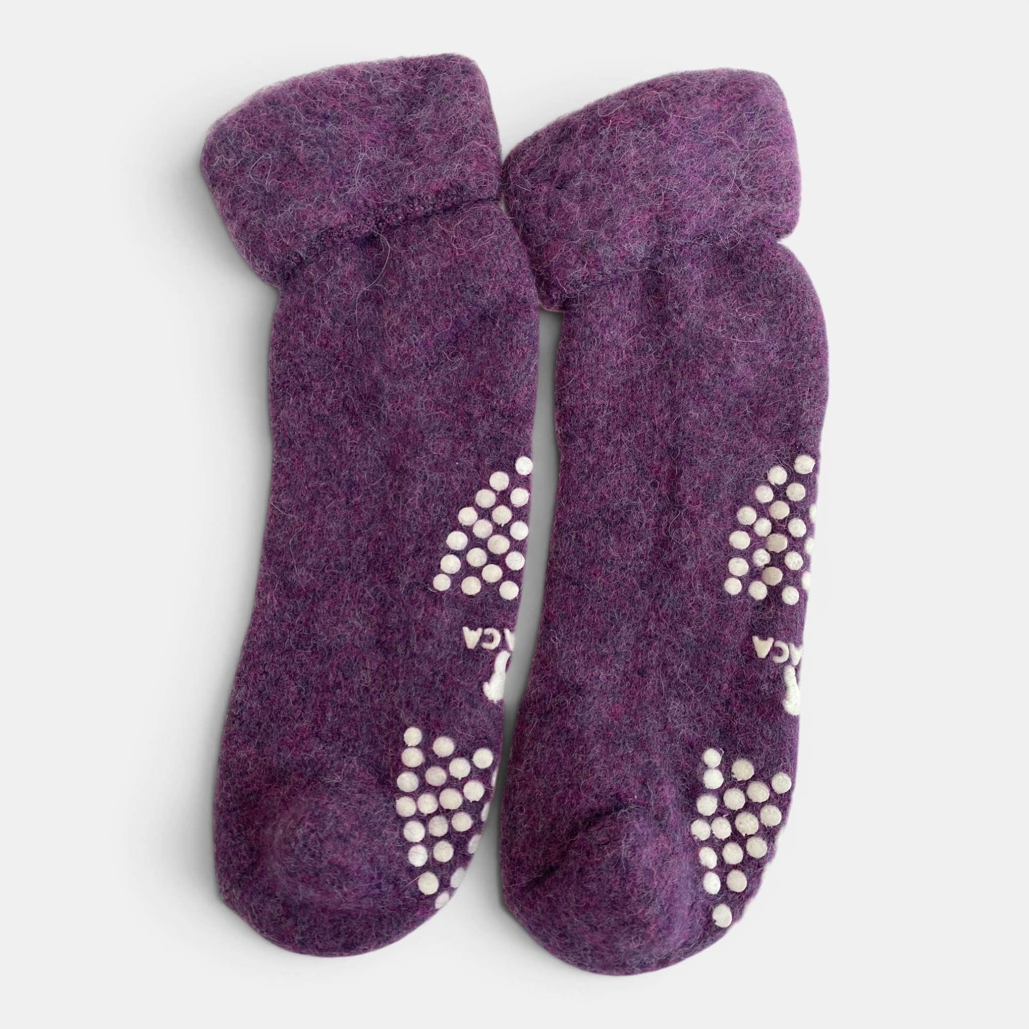 Alpaca Slipper Socks � Purple - 2